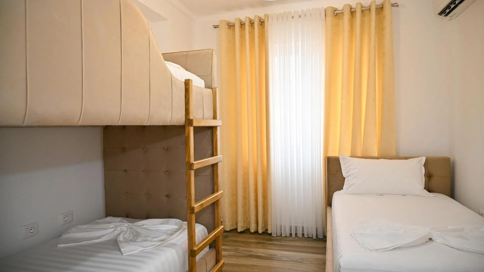 Elite Apartments Durres 0*,  Albania